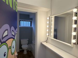 Photo 5- click for photo gallery